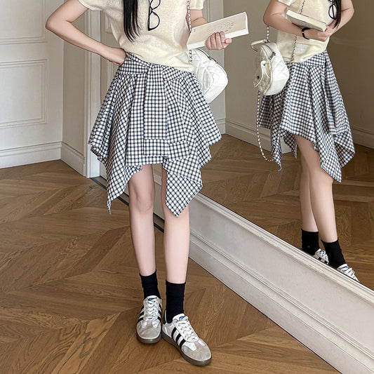 アシンメトリーチェックスカート